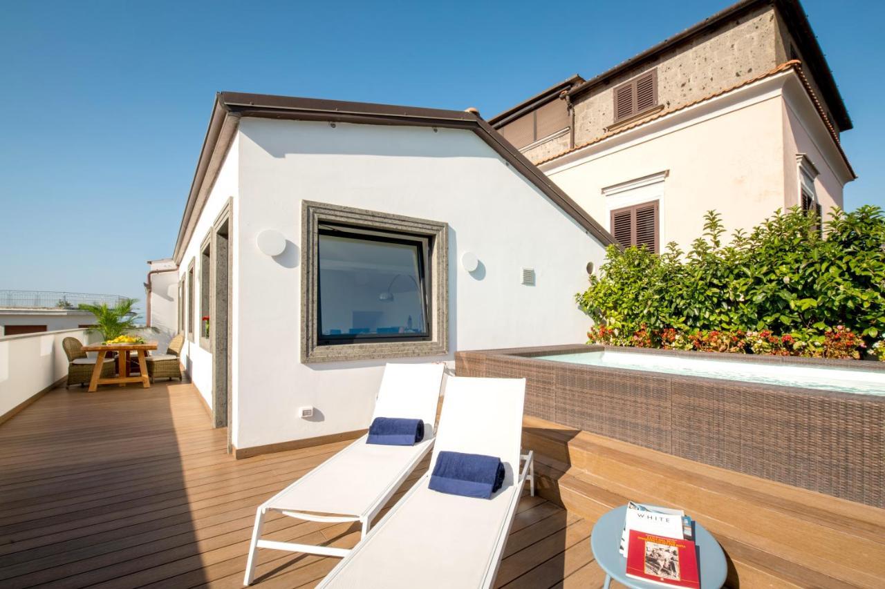 Myexclusiveitaly - Luxury Villa With Penthouse, Pools And Sea View Sant'Agnello Exterior foto