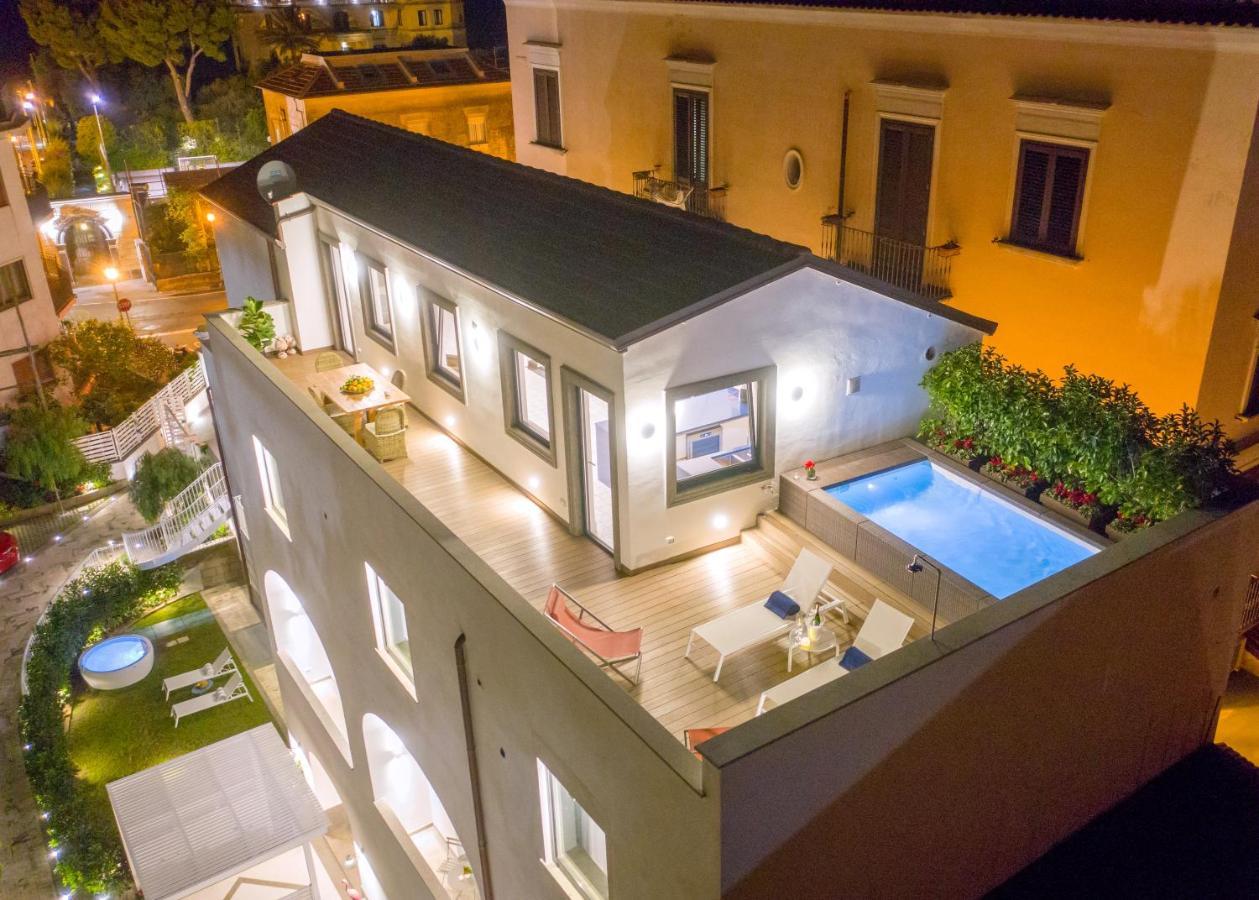 Myexclusiveitaly - Luxury Villa With Penthouse, Pools And Sea View Sant'Agnello Exterior foto